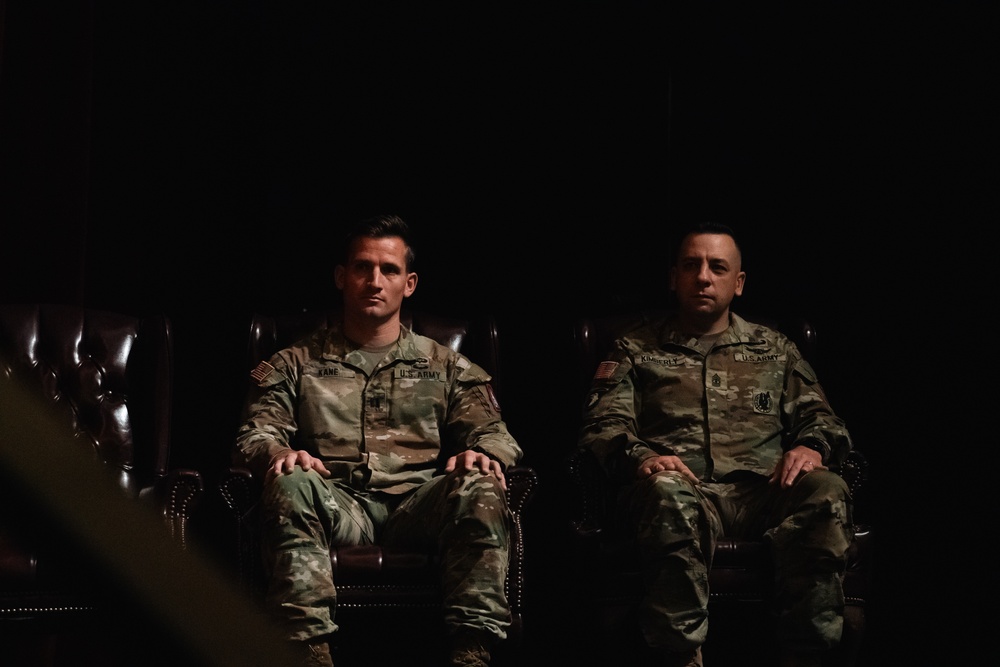 Operations Company Headquarters and Headquarters Battalion U.S. Army North (Fifth Army) Change of Responsibility