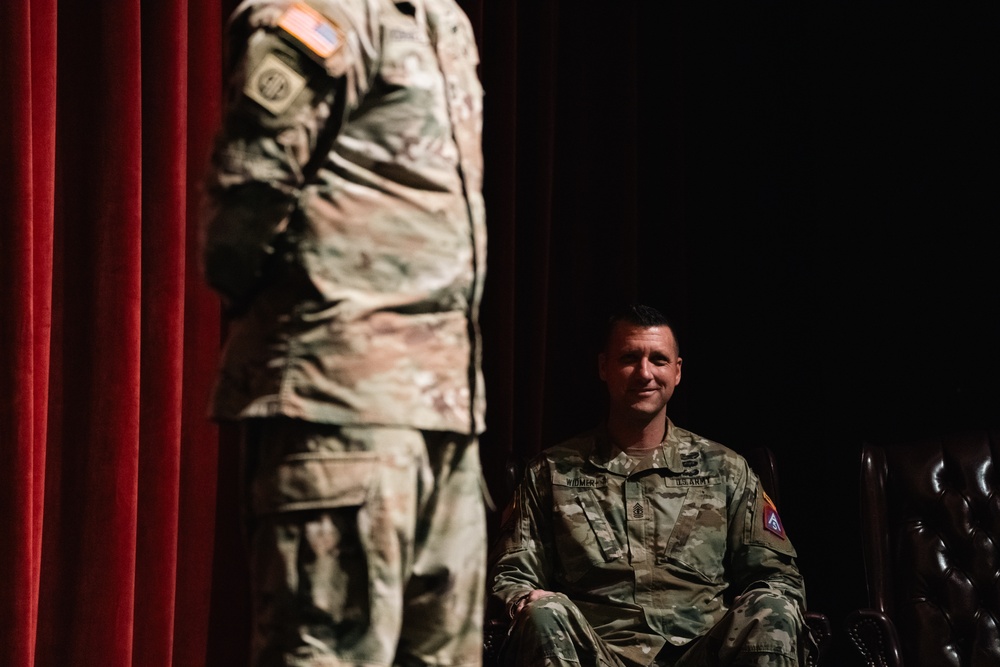 Operations Company Headquarters and Headquarters Battalion U.S. Army North (Fifth Army) Change of Responsibility