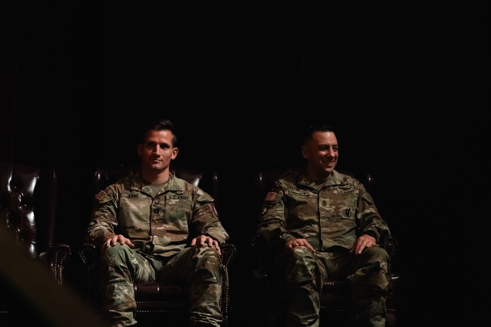 Operations Company Headquarters and Headquarters Battalion U.S. Army North (Fifth Army) Change of Responsibility
