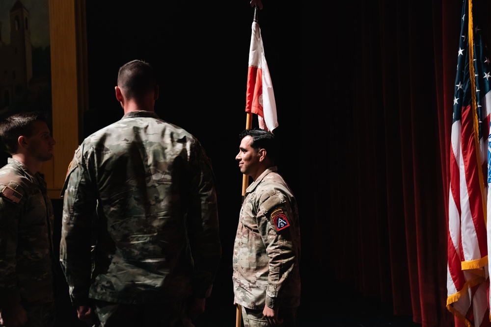Operations Company Headquarters and Headquarters Battalion U.S. Army North (Fifth Army) Change of Responsibility