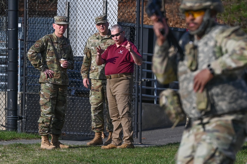 Richardson meets with Ready Airman Training personnel