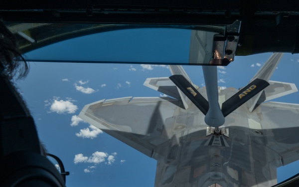 171st ARW refuels 192nd Wing and 1st Fighter Wing F-22 Raptors