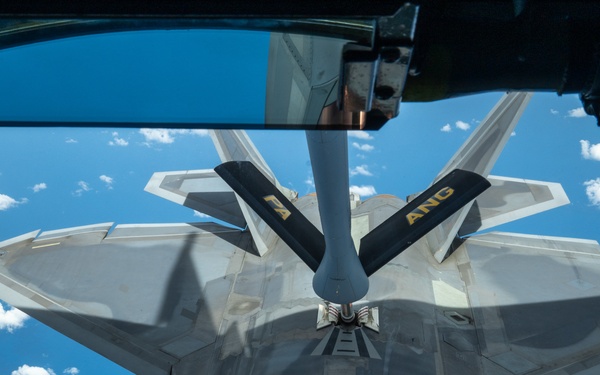 171st ARW refuels 192nd Wing and 1st Fighter Wing F-22 Raptors