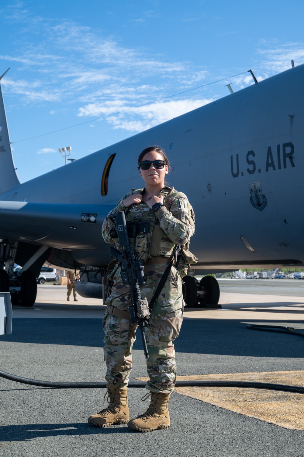 192nd SFS guards KC-135