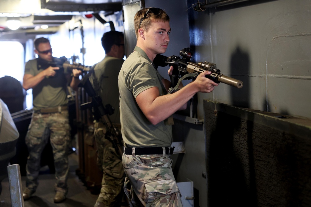Coast Guardsmen Assigned to USS Gravely Conduct Drills