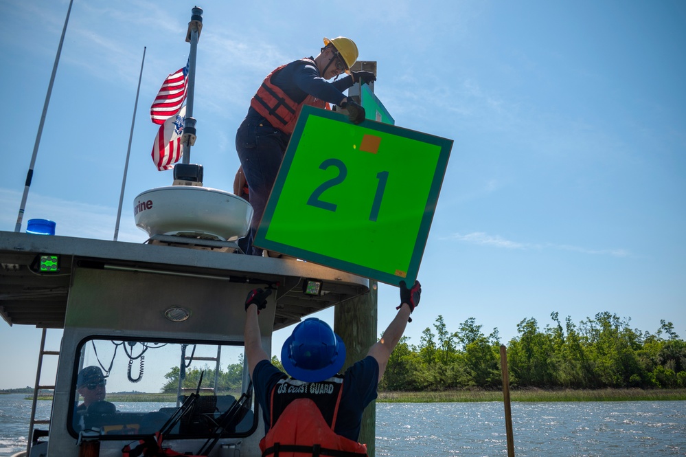 Coast Guard Aids to Navigation Team Tybee conducts maintenance in Savannah, Georgia