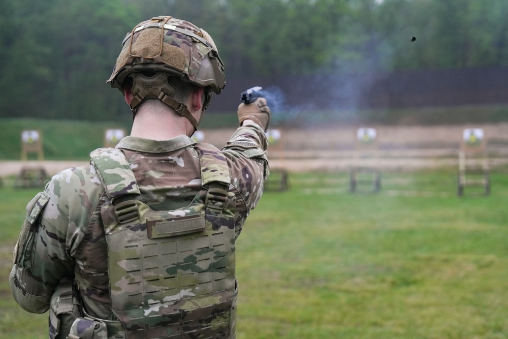 U.S. Soldiers and Polish soldiers compete in marksmanship