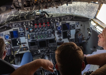 Tampa Bay Lightning Owners Doug Ostrover and Marc Lipschultz connect with MacDill service members