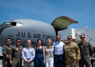 Tampa Bay Lightning Owners Doug Ostrover and Marc Lipschultz connect with MacDill service members
