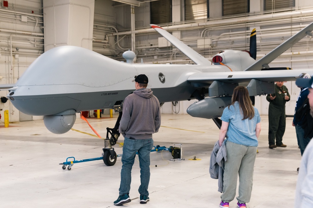 132d Wing Hosts 2025 ESGR Boss Lift