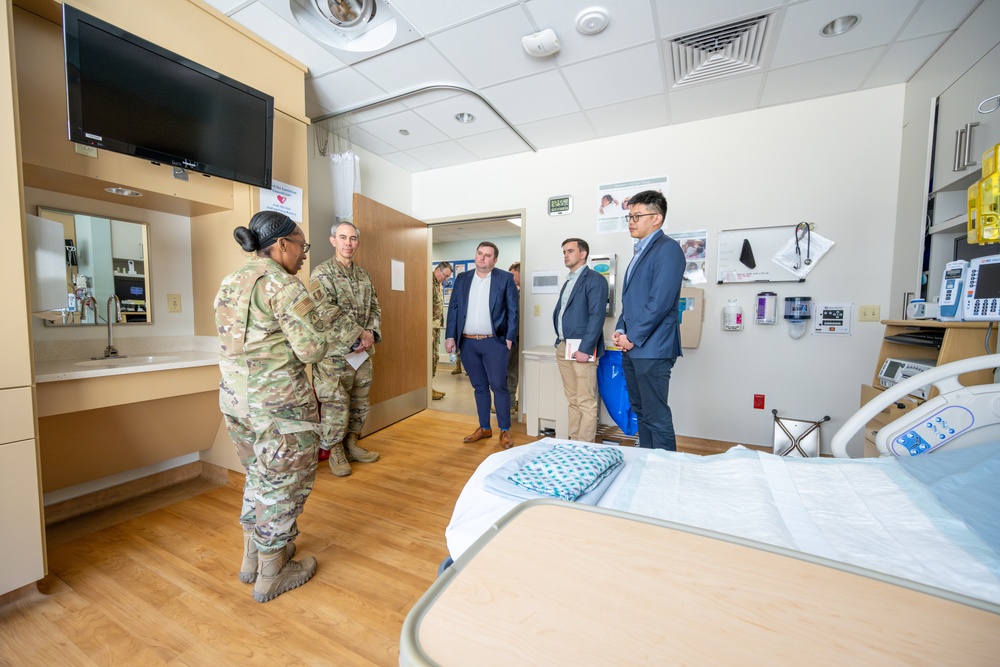 U.S. legislative staff delegates visit Travis AFB