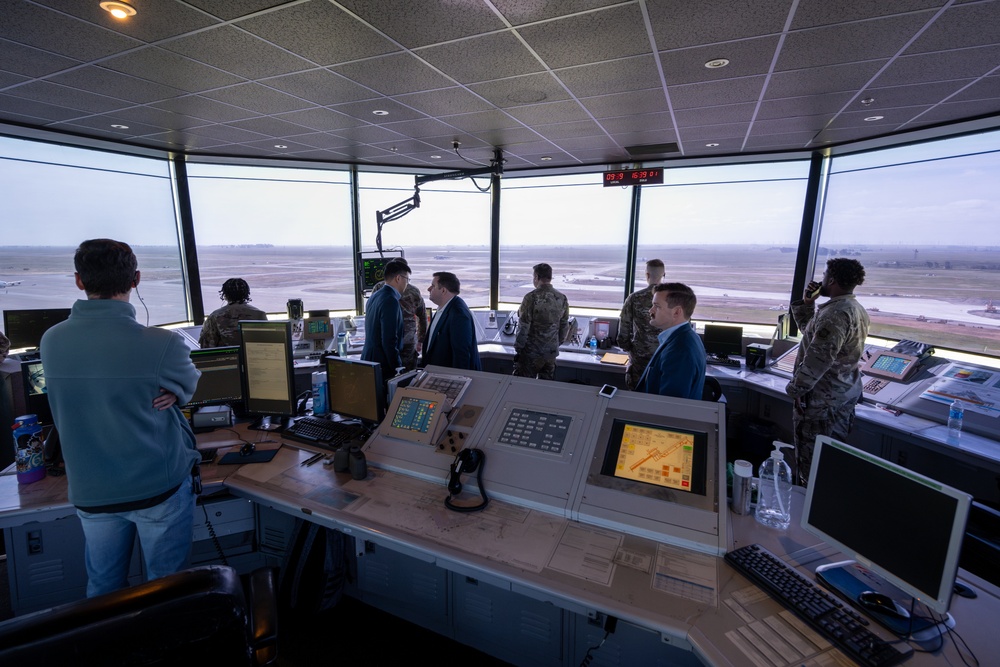 U.S. legislative staff delegates visit Travis AFB