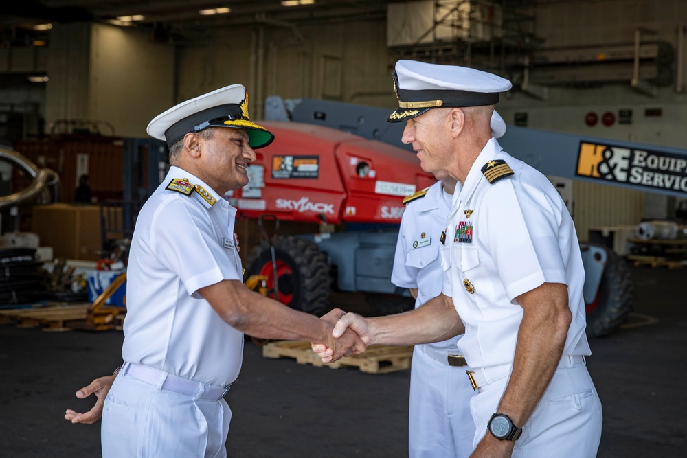 Abraham Lincoln hosts Indian Vice Chief of Naval Staff