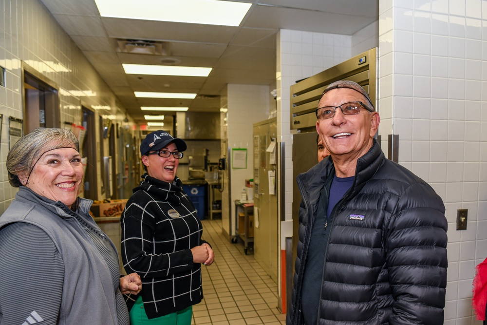 Chef Robert Irvine Schriever Visit