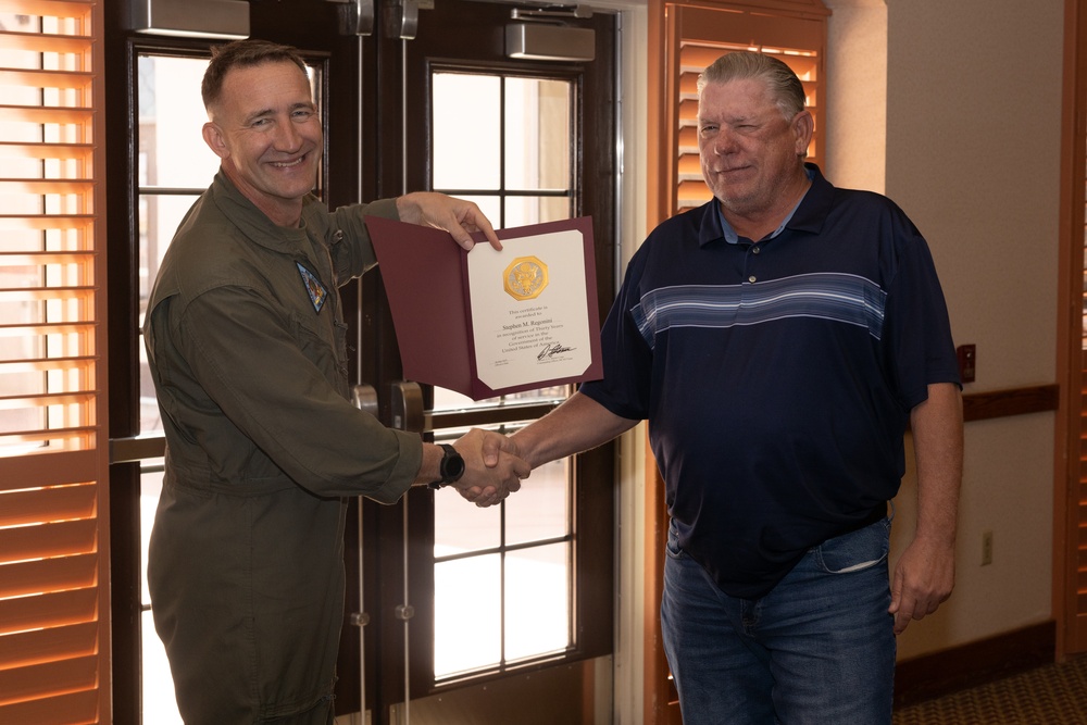 MCAS Yuma Civilians Awarded for Their Years of Service