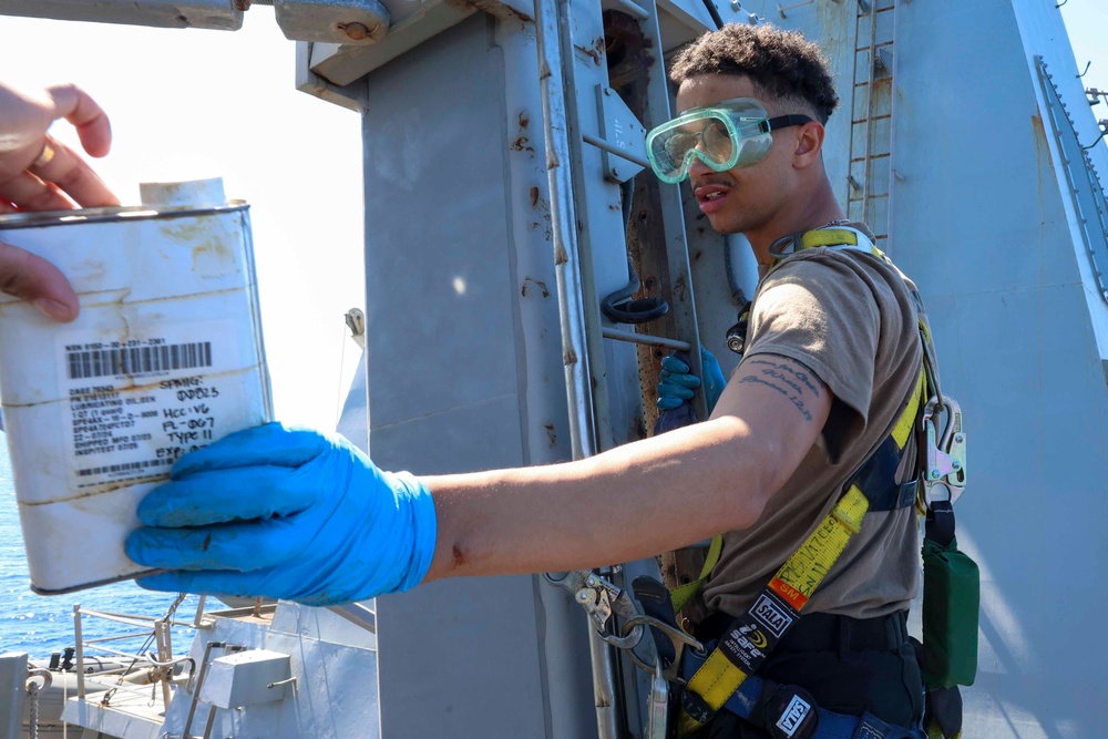 USS Bainbridge Sailors Conduct Preservation on the Ship