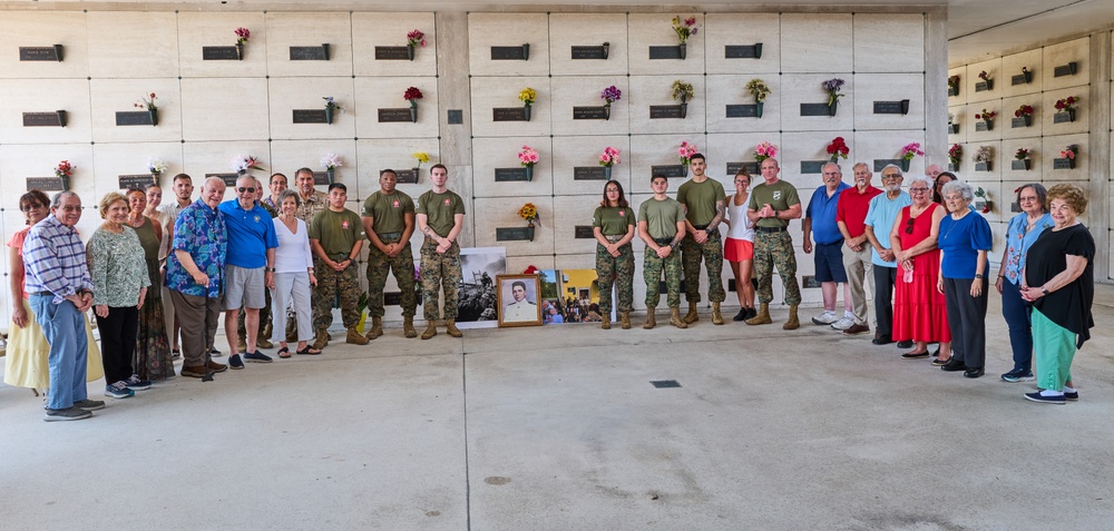 MARCENT Marines Honor Medal of Honor Hero with Community Cleanup in Tampa