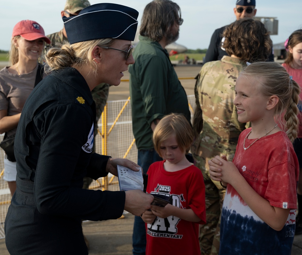Kids Marvel at Thunderbirds' Soaring Rehearsal