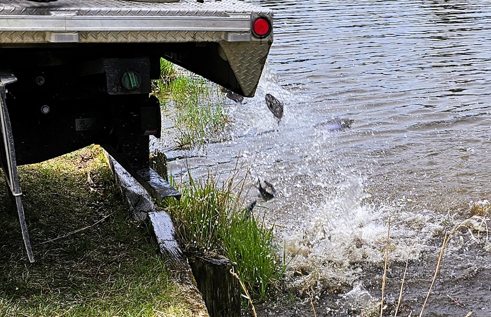 U.S. Fish and Wildlife Service completes 2025 stocking of more than 15,000 rainbow trout in Fort McCoy’s waterways