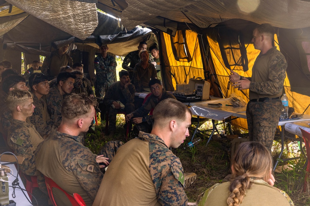 Balikatan 25: MRF-D 25.3 Company Commander briefs ADF, PMC