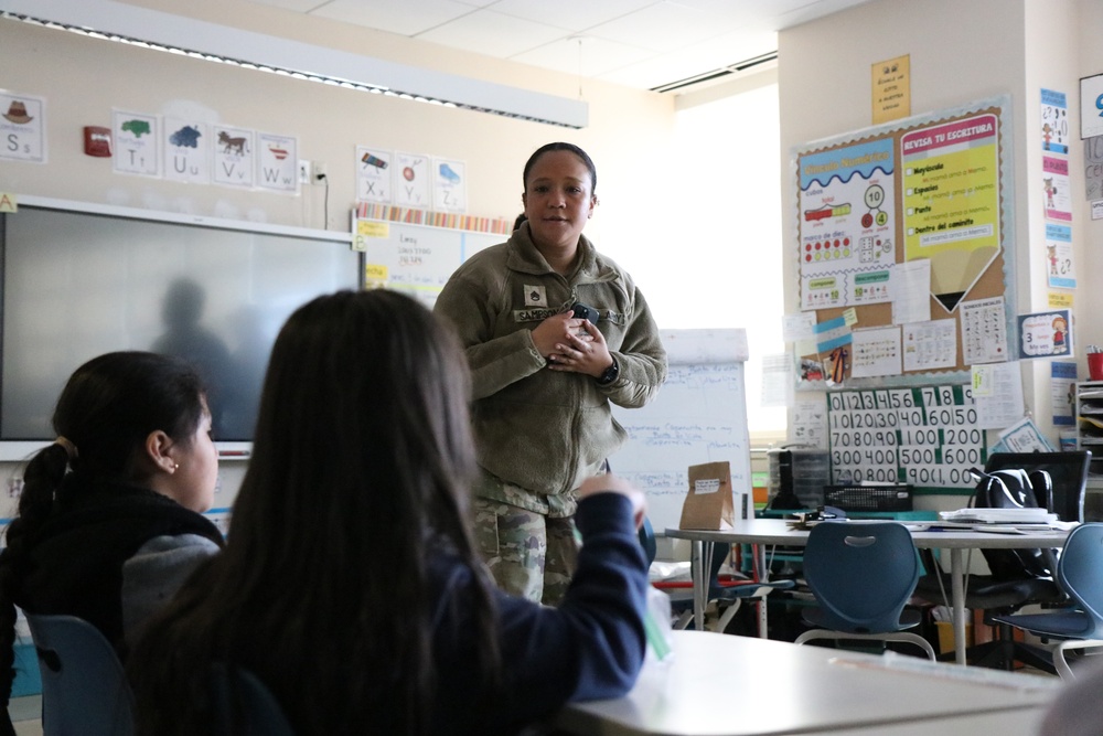 DC Guard Counterdrug DDRO Team Inspires Powell Elementary Students to Make Healthy Choices at Career Day