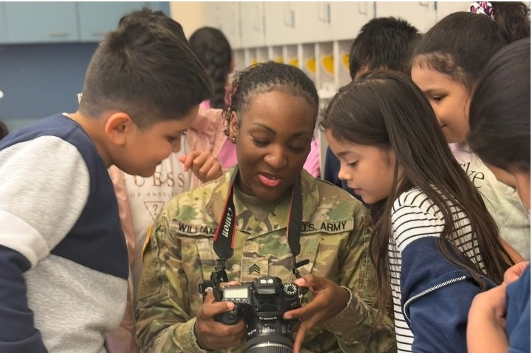 DC Guard Counterdrug DDRO Team Inspires Powell Elementary Students to Make Healthy Choices at Career Day