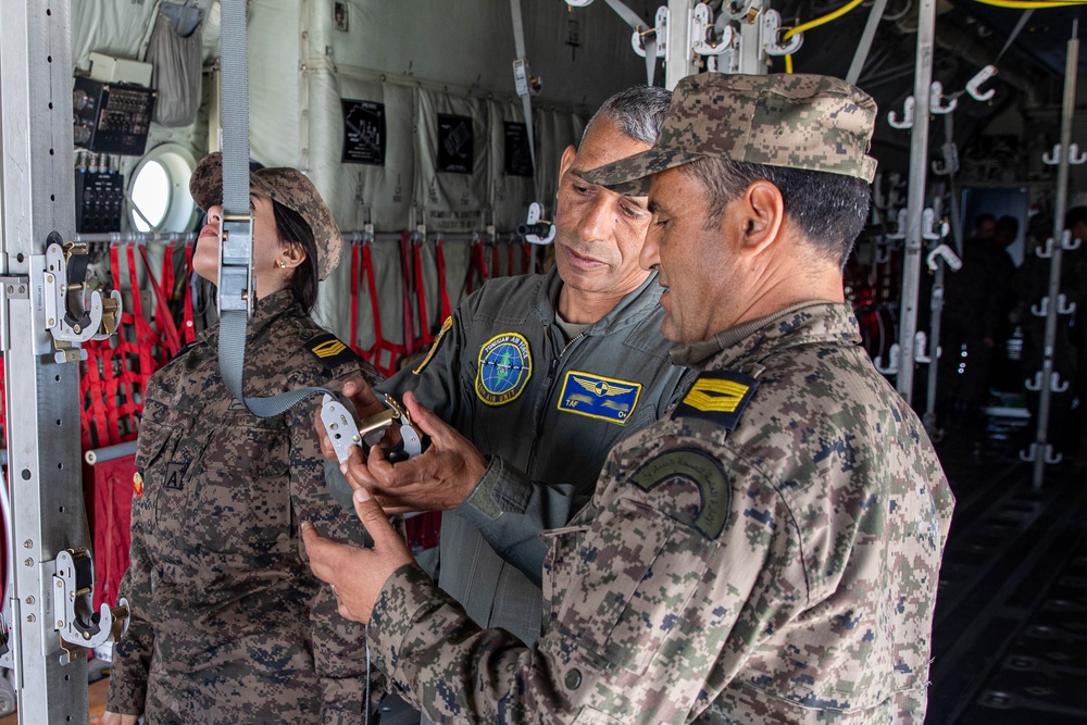 US, Tunisia conduct aeromedical evacuation training during African Lion 2025
