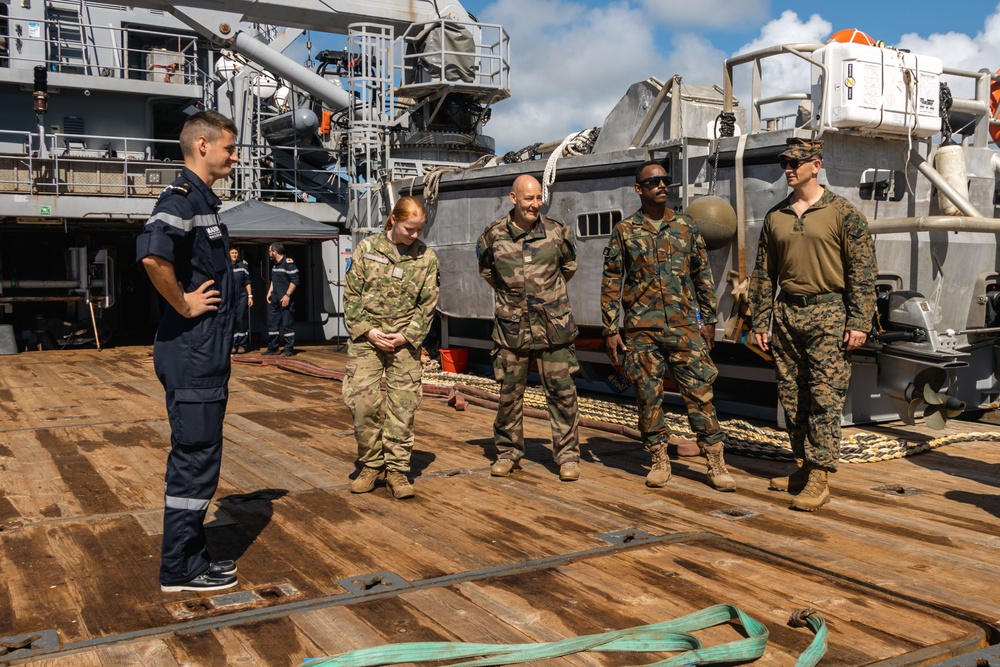 MRF-D 25.3: Service members tour oceanic patrol ship