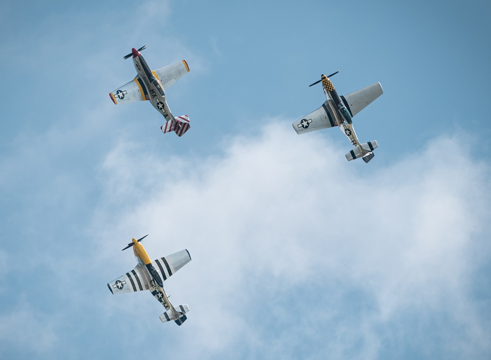 Jack Aces Deliver High-Energy Aerobatics at Air Show