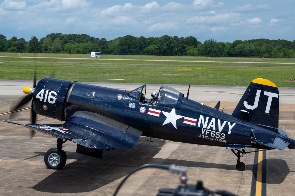 U.S. Navy Rhino Team Showcases Super Hornet Power at Air Show