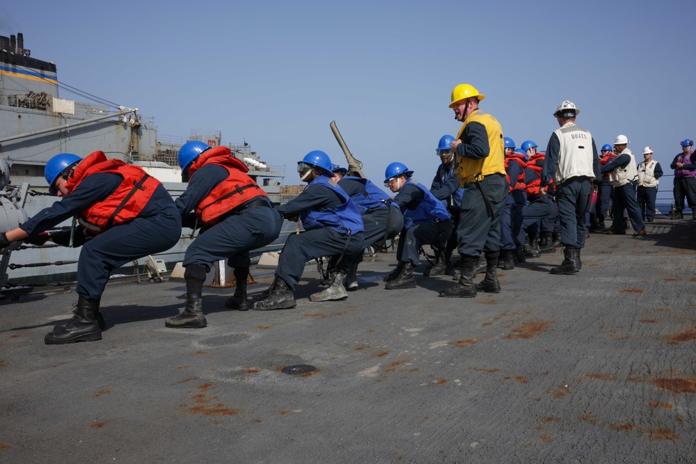 USS Truxtun conducts replenishment-at-sea