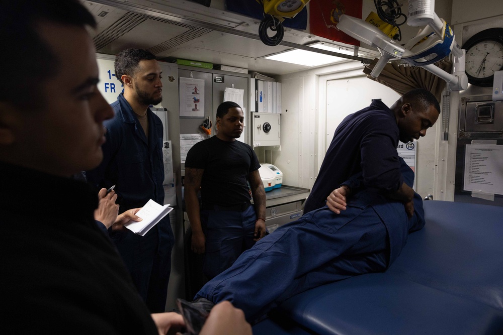 Medical Training Onboard USS Truxtun