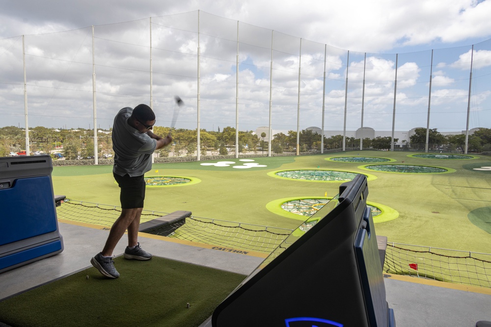 Sailors, Marines attend Take-a-Hero Golfing event | FWFL 2025