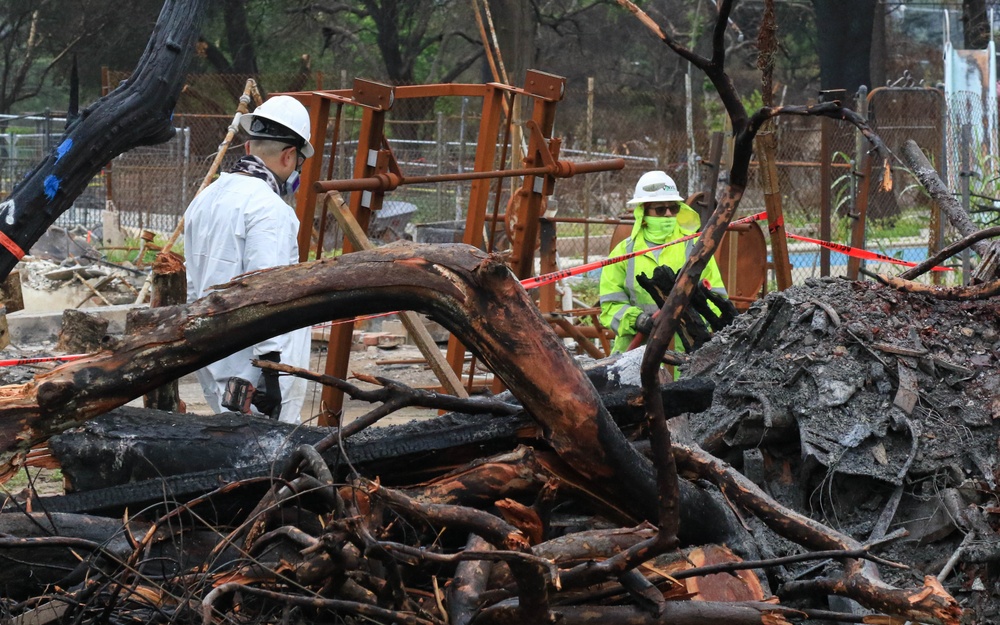 ‘Evacuate Now!’: USACE assists survivors after Southern California wildfires