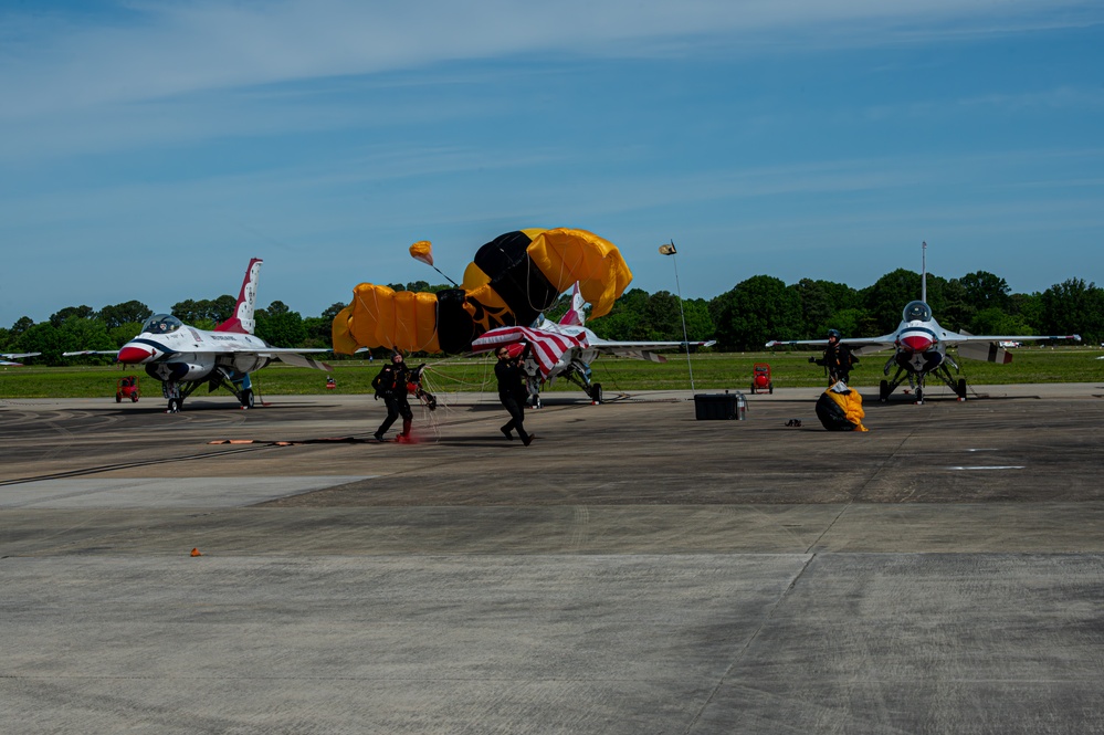 Golden Knights Drop In: U.S. Army Parachute Team Wows at JBLE Air Show