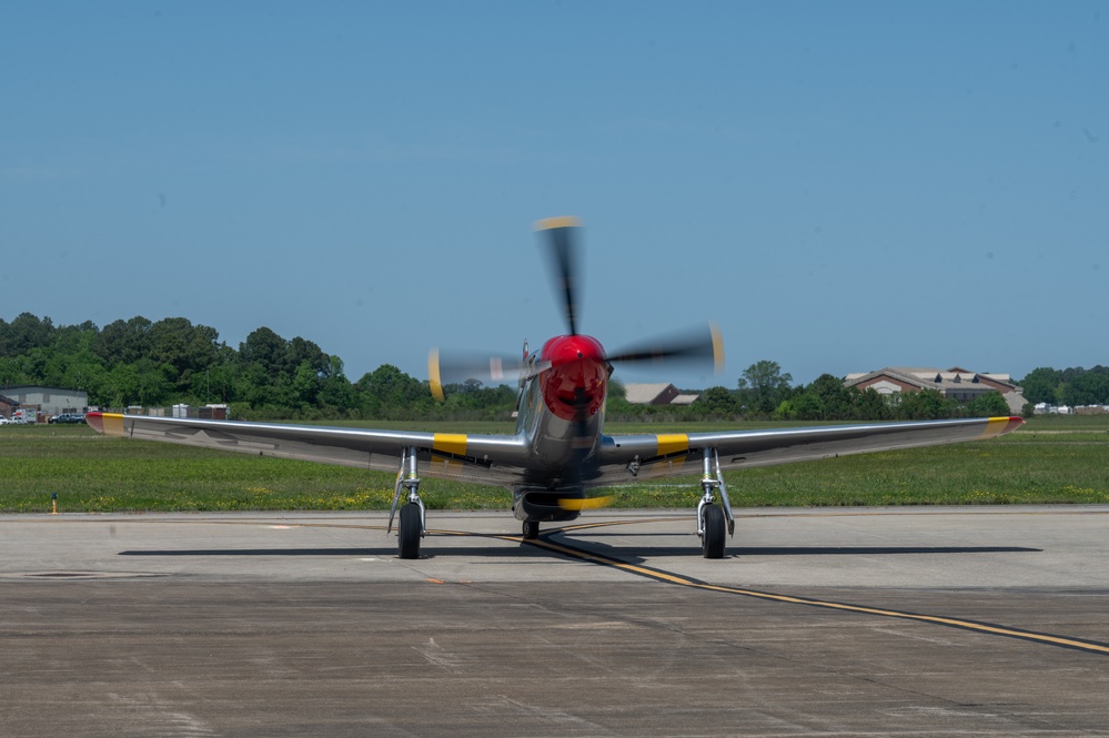Jack Aces Deliver High-Energy Aerobatics at Air Show