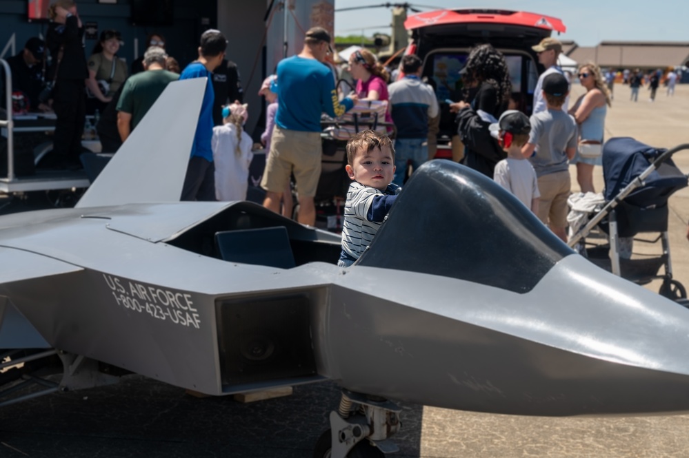 Air Power Over Hampton Roads Inspires Young Aviators