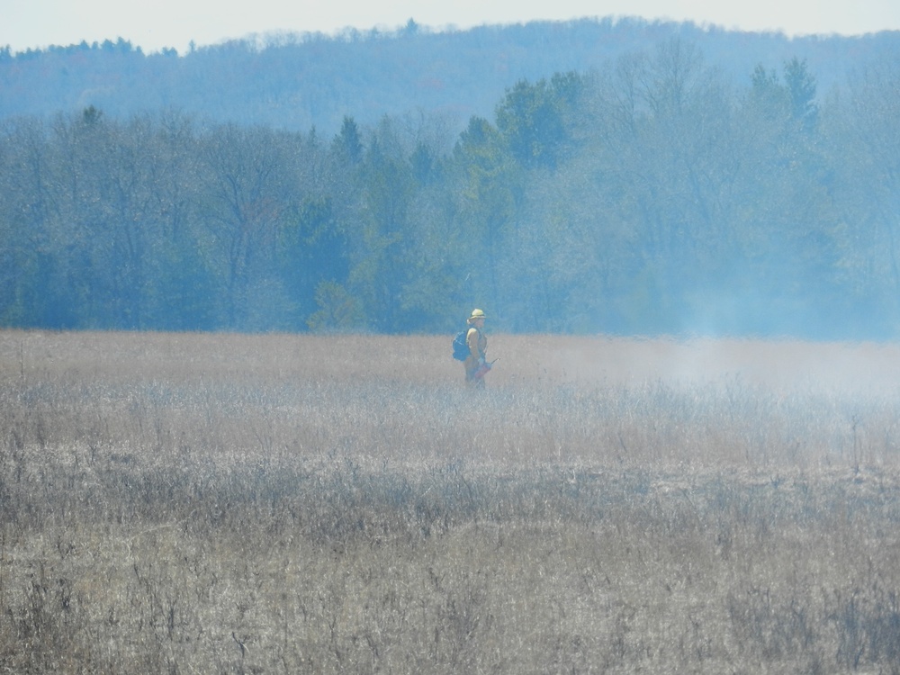 Fort McCoy’s prescribed burn team holds last burn for 2025 spring season