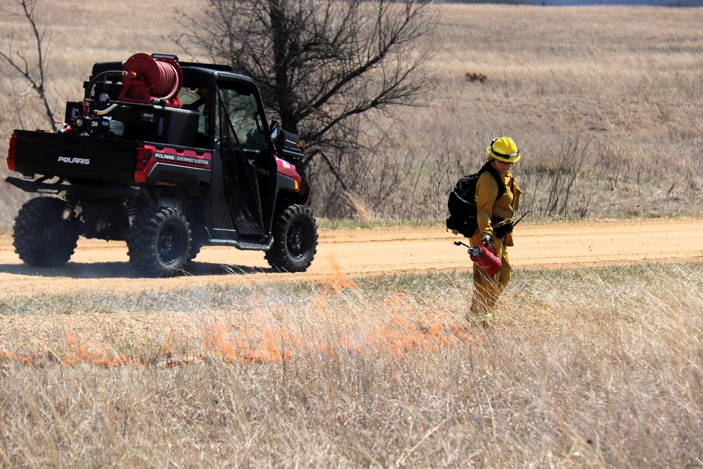 Fort McCoy’s prescribed burn team holds last burn for 2025 spring season