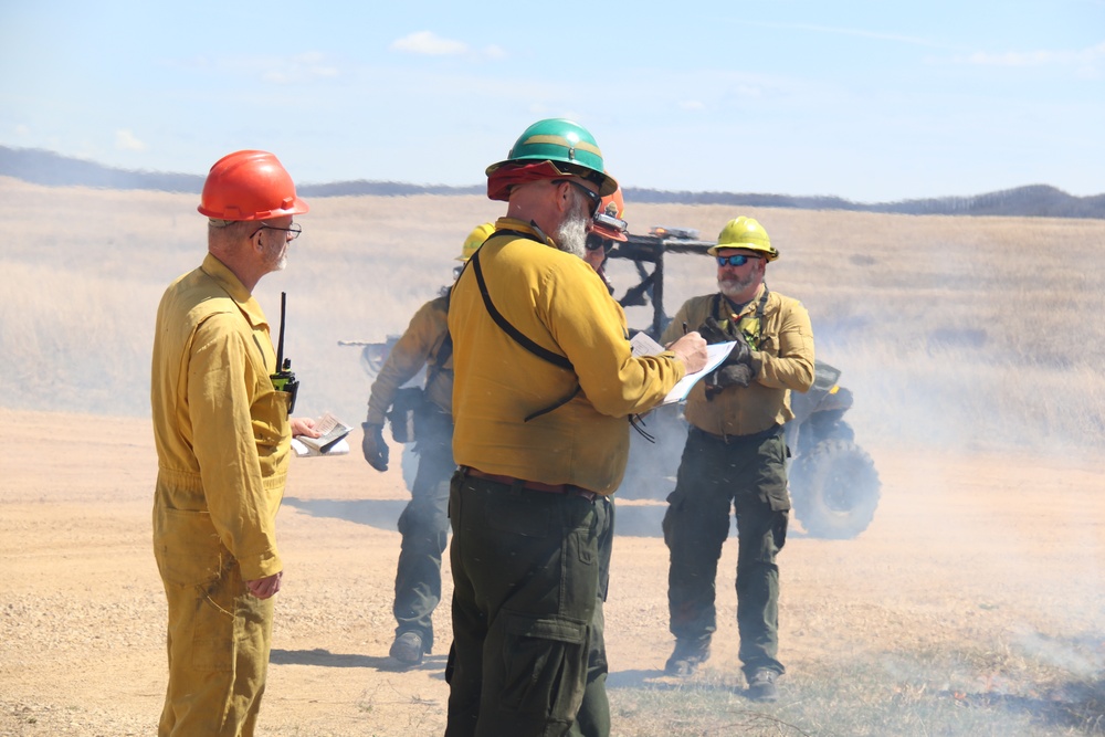 Fort McCoy’s prescribed burn team holds last burn for 2025 spring season