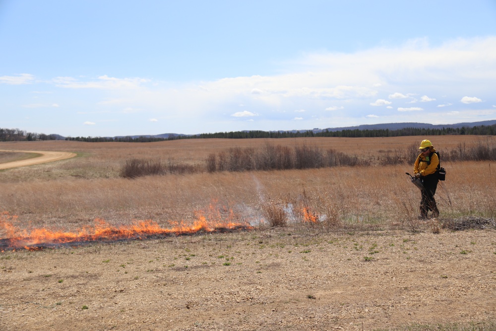 Fort McCoy’s prescribed burn team holds last burn for 2025 spring season