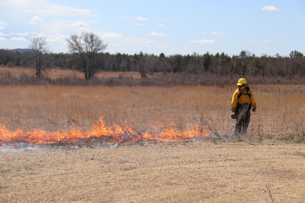 Fort McCoy’s prescribed burn team holds last burn for 2025 spring season