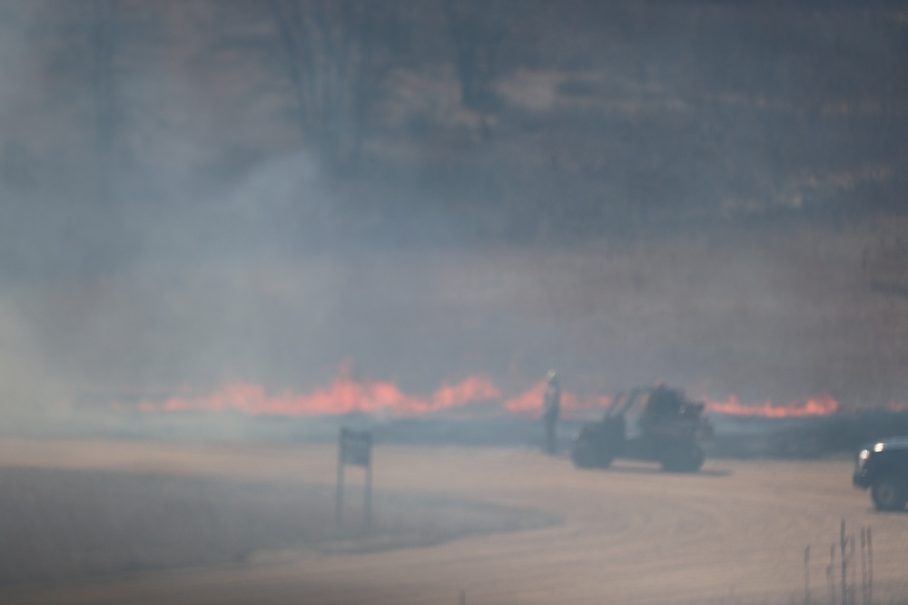 Fort McCoy’s prescribed burn team holds last burn for 2025 spring season