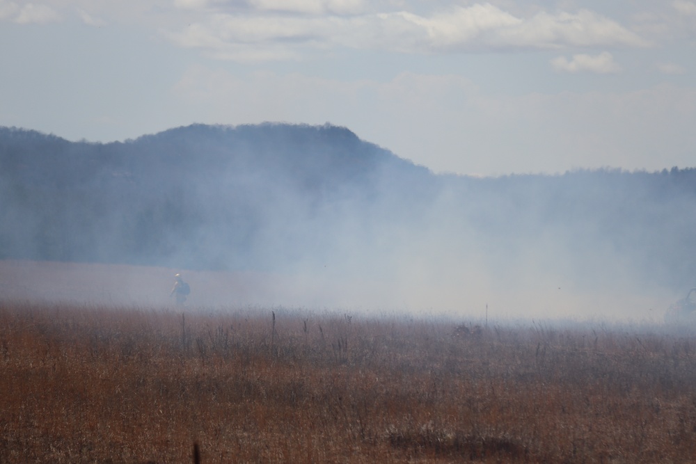 Fort McCoy’s prescribed burn team holds last burn for 2025 spring season