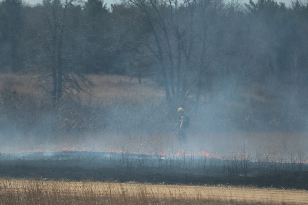 Fort McCoy’s prescribed burn team holds last burn for 2025 spring season