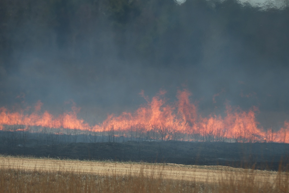 Fort McCoy’s prescribed burn team holds last burn for 2025 spring season