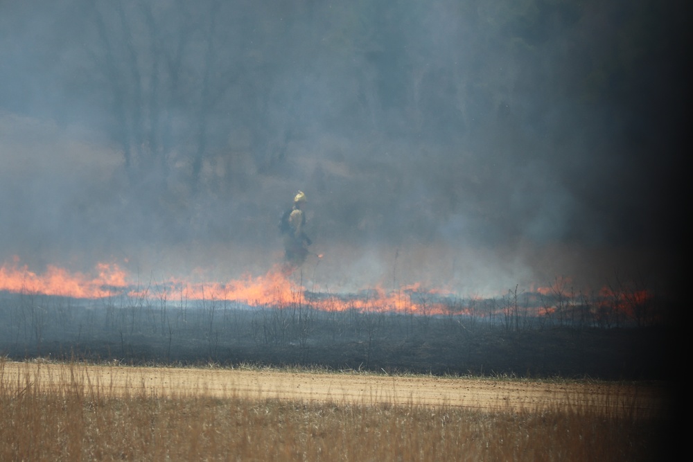 Fort McCoy’s prescribed burn team holds last burn for 2025 spring season
