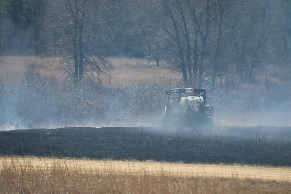 Fort McCoy’s prescribed burn team holds last burn for 2025 spring season