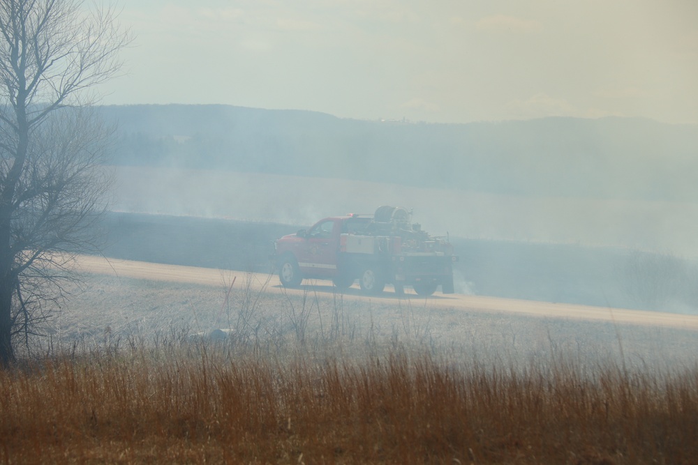 Fort McCoy’s prescribed burn team holds last burn for 2025 spring season