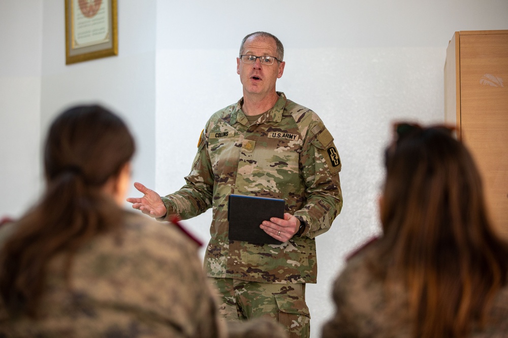 US Soldiers teach Tunisian Armed Forces varied health care topics